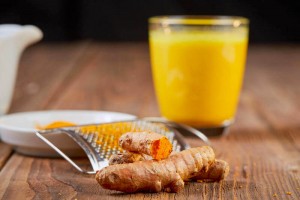 Turmeric-Reduce-Swelling-300x200